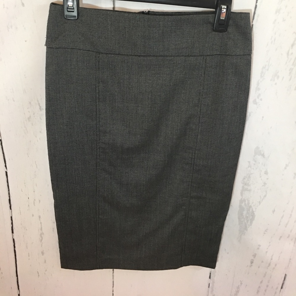 Zara Basic Pencil Skirt